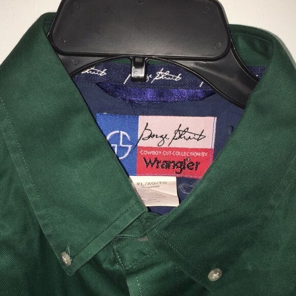 Green George Strait Hunters helping Kids shirt XL - Picture 3 of 4